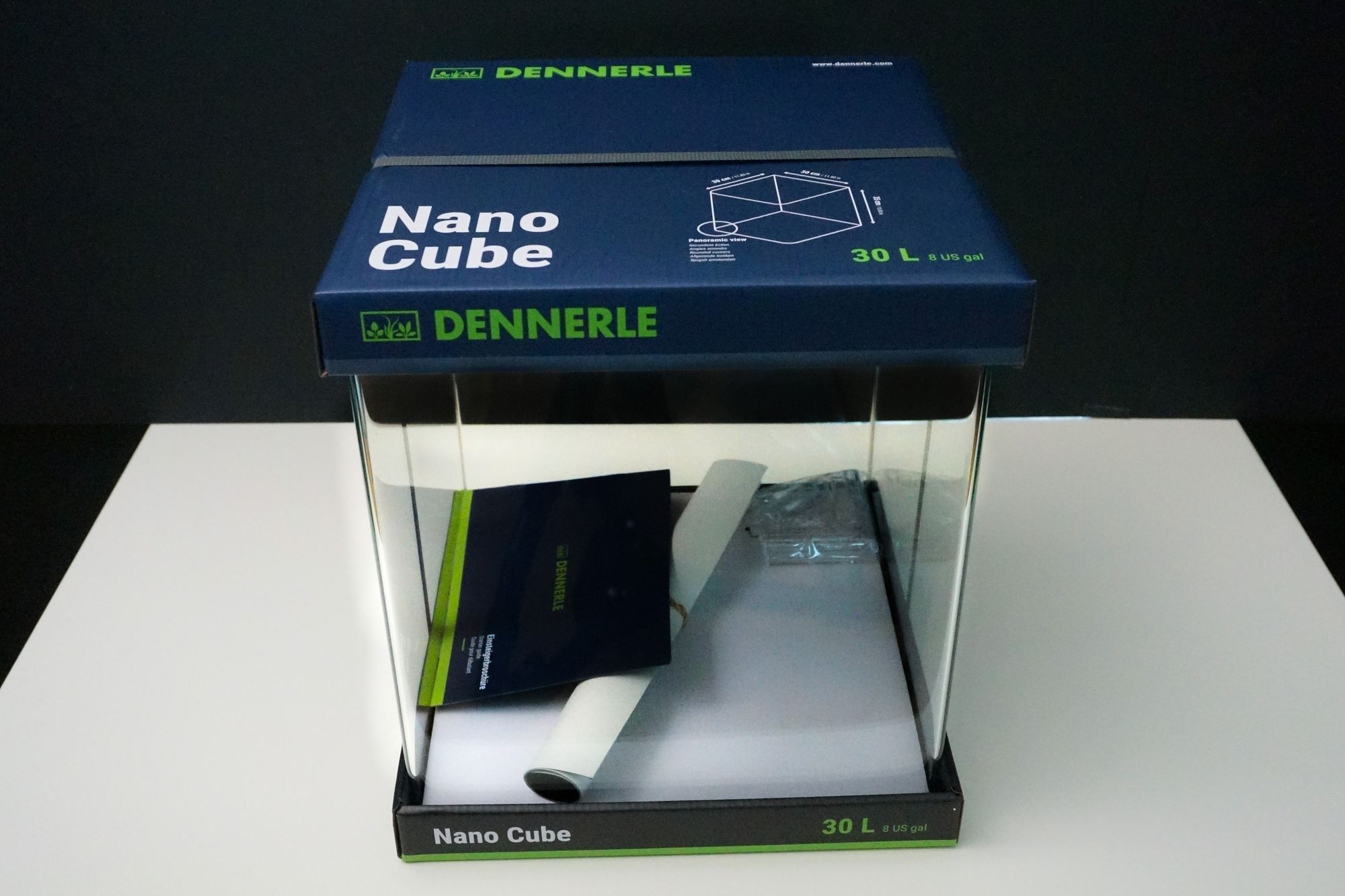 Nano Cube from Dennerle with 30 L / 8 Gal